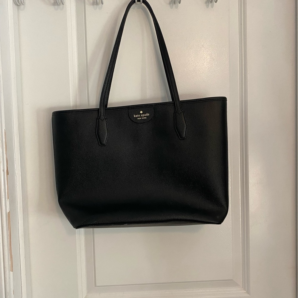 Kate Spade Pebbled Leather Classic Black Tote